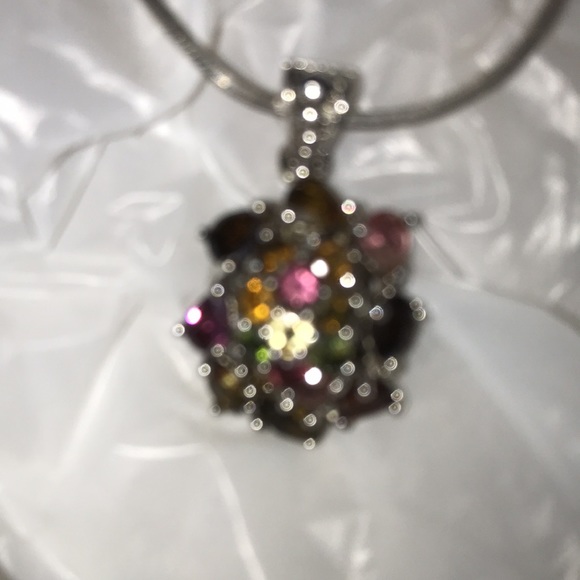 I’m selling this gem necklace the chain is real silver - Picture 2 of 2